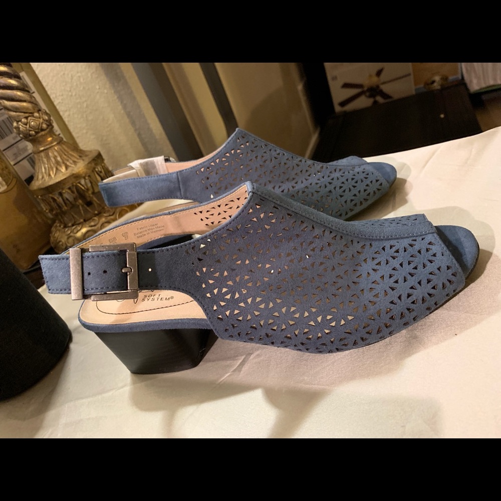 Life Stride denim colored slingback sandals.